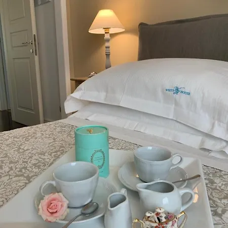 White House Luxury Hospitality 2* Olbia