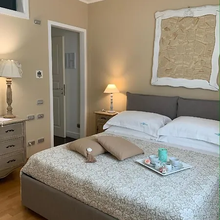 White House Luxury Hospitality Guest house