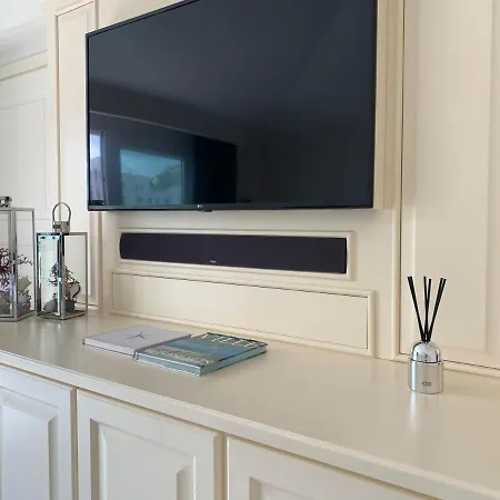 White House Luxury Hospitality Olbia