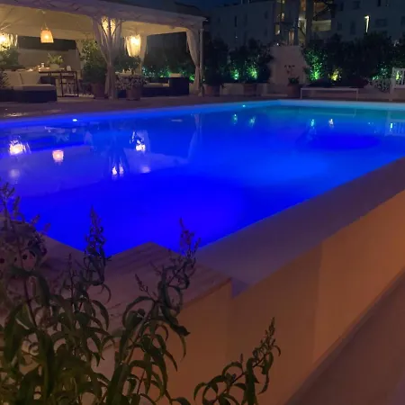 White House Luxury Hospitality Guest house 2*