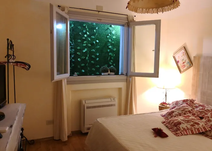 Gasthuis White House Luxury Hospitality Olbia