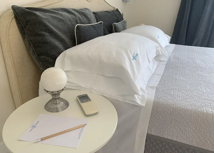 Pensionat White House Luxury Hospitality Olbia