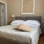 White House Luxury Hospitality 4* أولبيا