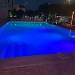 White House Luxury Hospitality بيت ضيافة