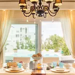 White House Luxury Hospitality بيت ضيافة
