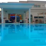 White House Luxury Hospitality بيت ضيافة أولبيا