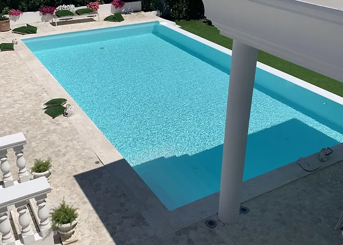 White House Luxury Hospitality Gasthof