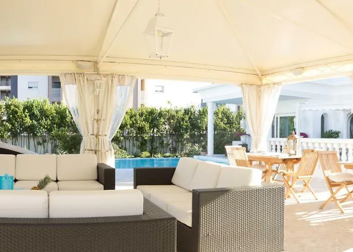 White House Luxury Hospitality Gasthof