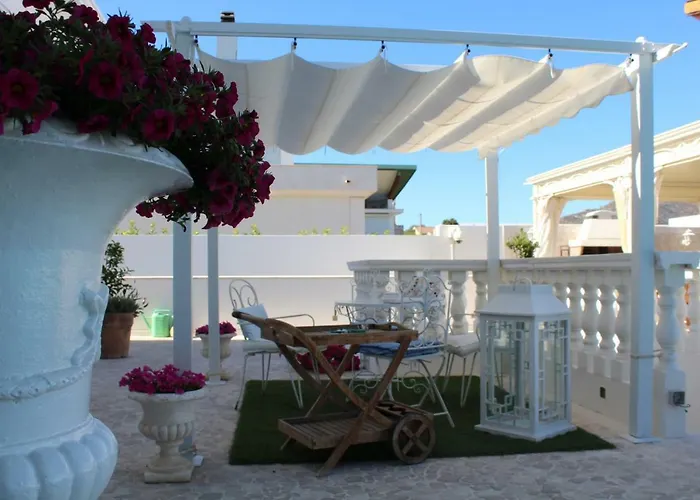 White House Luxury Hospitality 4*